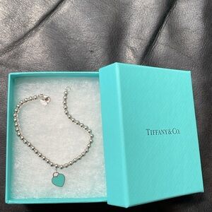 Return to Tiffany Petite Blue Heart Charm Silver Bead Bracelet 6 1/2” Lo…